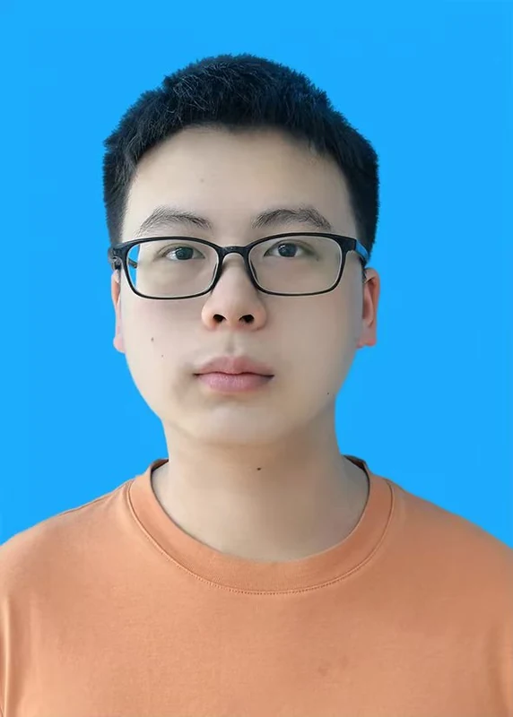 彭钰卿的照片