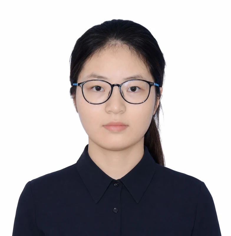 Xiaomeng Qi portrait